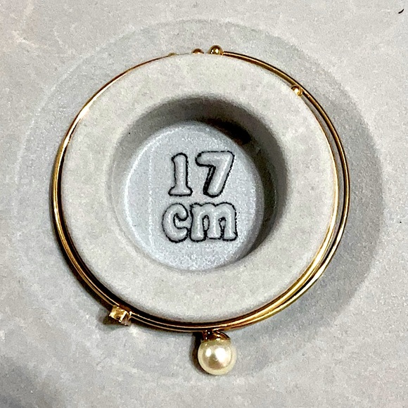 Dainty Goldtone Cuff Bracelet Set - Picture 4 of 4